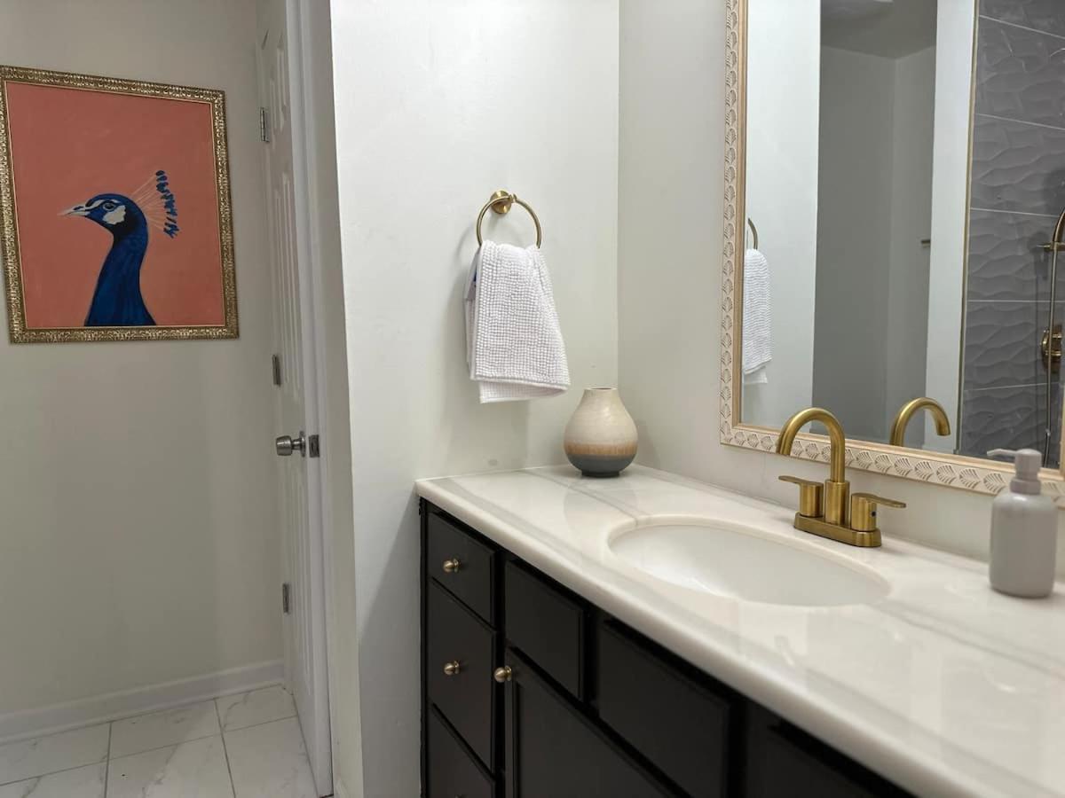 Vine City Home - Duplex - 3 Mins From Gwcc & Mercedes- Benz Stadium Atlanta Exteriör bild